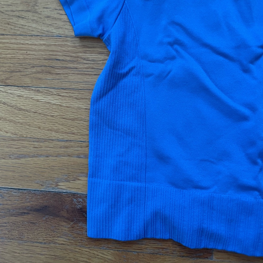 All In Motion Workout Top, L - Picture 6 of 6